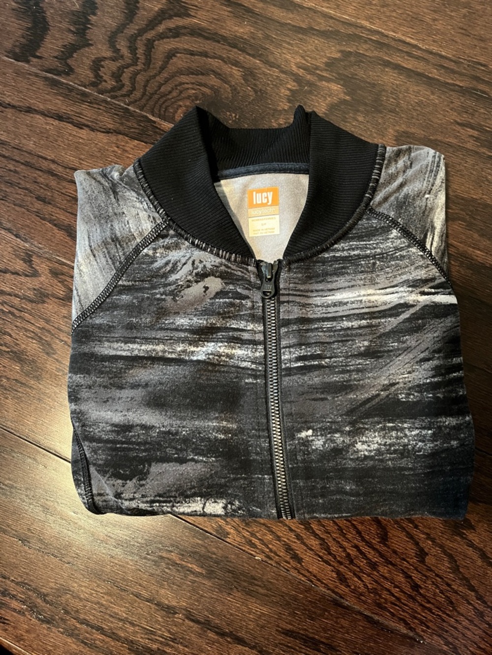 Lucy Tech Zip Jacket - Picture 2 of 7